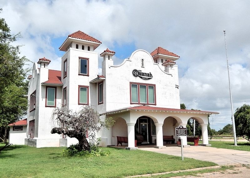 Quanah, Acme and Pacific Depot (<i>southeast elevation</i>). Click for full size. Quanah, Acme and Pacific Depot (<i>southeast elevation</i>) image. Click for full size.