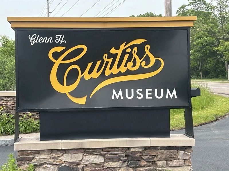 Glenn H. Curtiss Museum image. Click for full size.