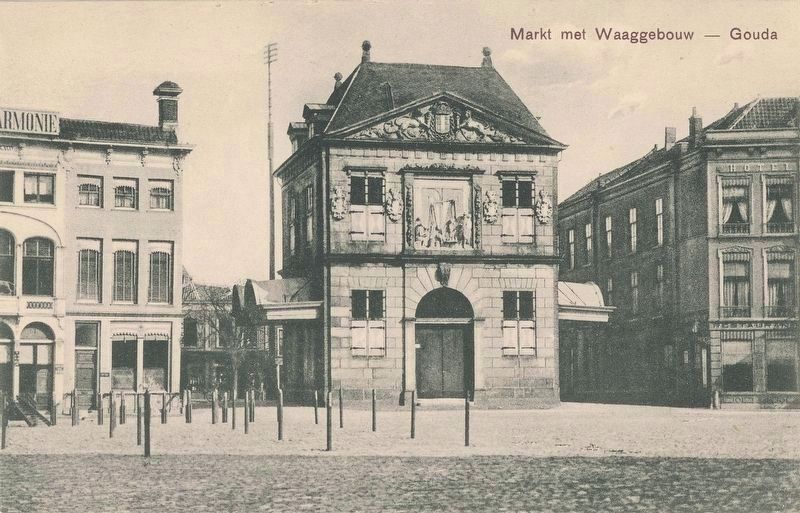 Market Square with Weighing House (not on market day) image. Click for full size.