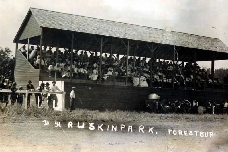Forestburg's Ruskin Park. Click for more information. Forestburg's Ruskin Park image. Click for more information.