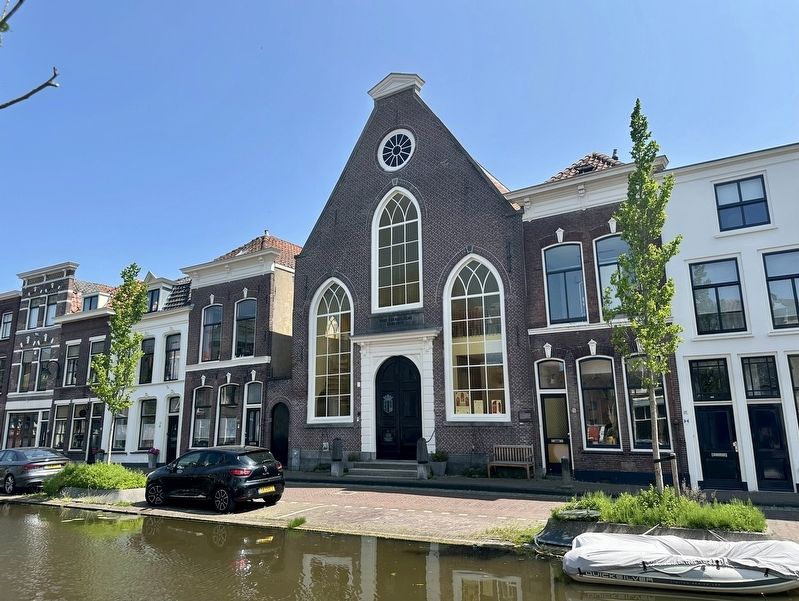 Voormalige synagoge / Former Synagogue and Marker image. Click for full size.
