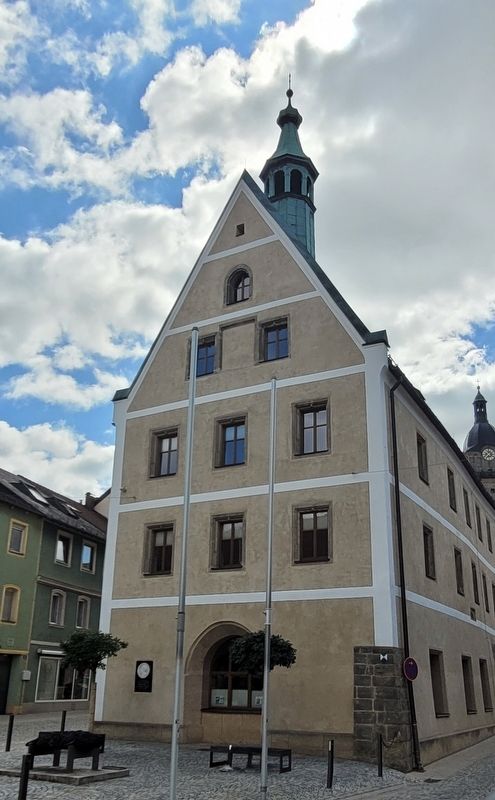 The view of the Goethe Marker from the street image. Click for full size.