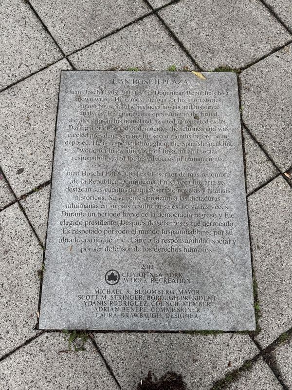Juan Bosch Plaza Marker image. Click for full size.