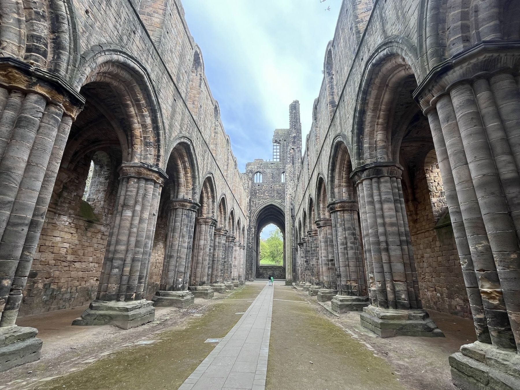 Kirkstall Abbey Church image. Click for full size.