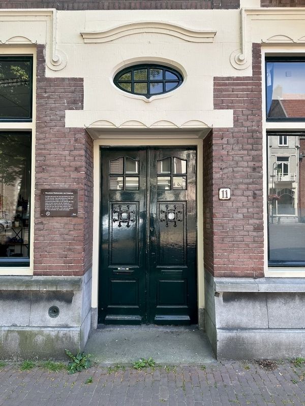 Woonhuis Weldoenster van Erasmus / Home of the Benefactor of Erasmus Marker - wide view. Click for full size. Woonhuis Weldoenster van Erasmus / Home of the Benefactor of Erasmus Marker - wide view image. Click for full size.