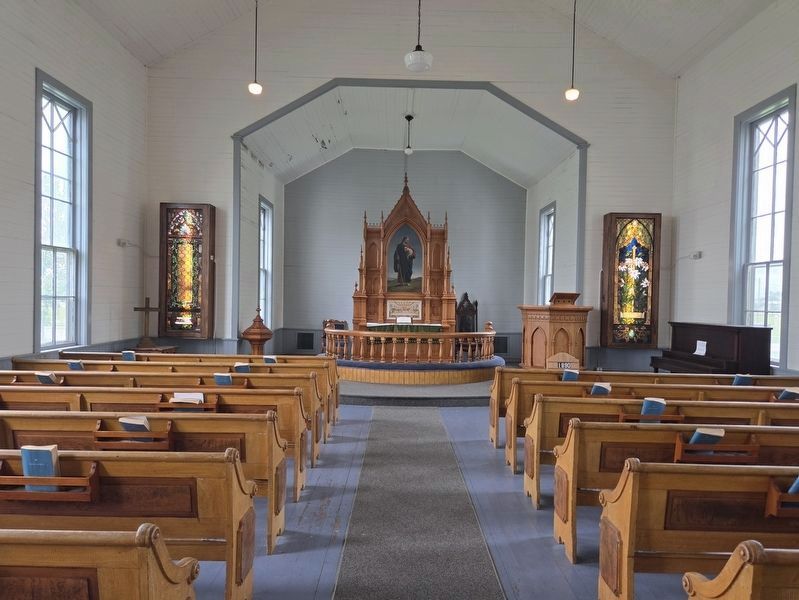 South Pleasant Church nave and chancel image. Click for full size.