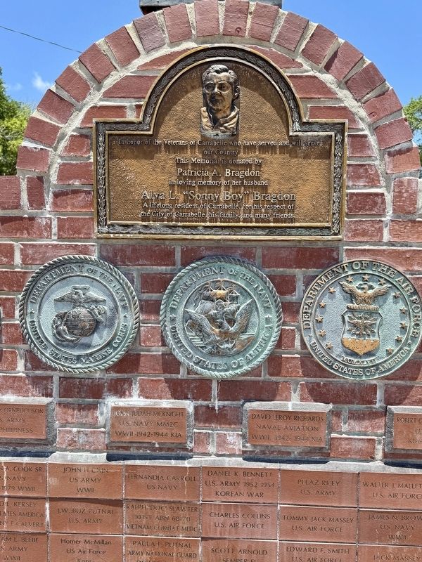 Carrabelle Veterans Memorial Marker image. Click for full size.