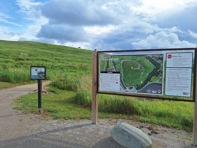 Landfill History Marker image. Click for full size.