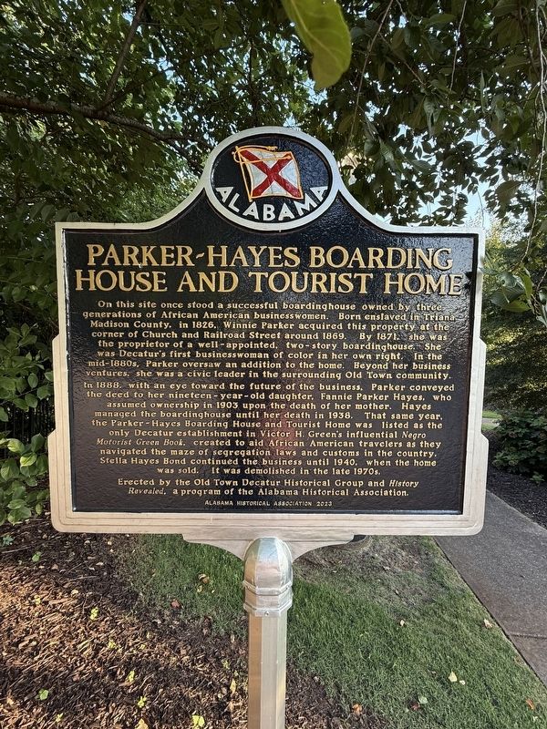 Parker-Hayes Boarding House and Tourist Home Marker image. Click for full size.