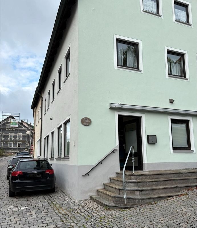 The view of the Former Workshop and Marker from the street image. Click for full size.