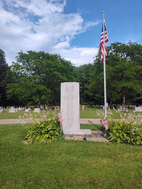 Howland Township Veterans Memorial image. Click for full size.