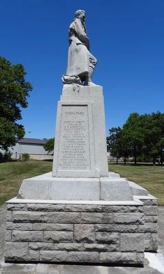 Fort Erie Cenotaph - south side. Click for full size. Fort Erie Cenotaph - south side image. Click for full size.