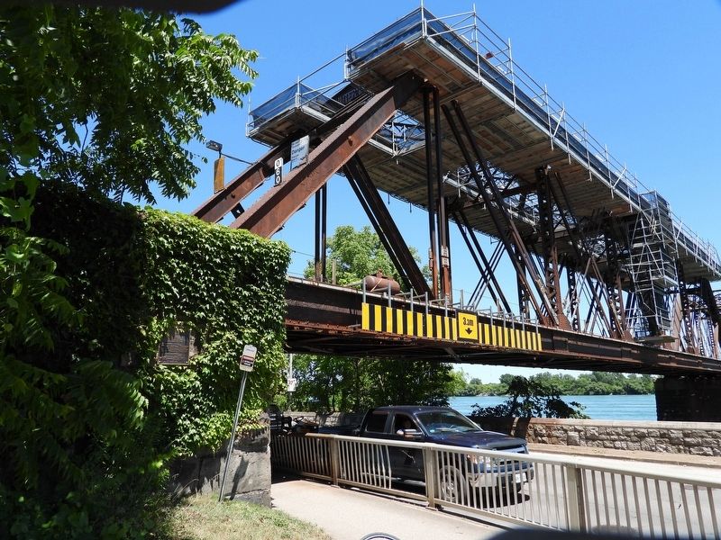 1873 - 1973 International Railway Bridge - Marker in context. Click for full size. 1873 - 1973 International Railway Bridge - Marker in context image. Click for full size.