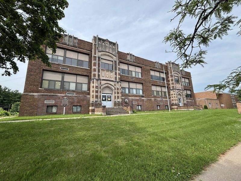 Clintonville High School Marker. Click for full size. Clintonville High School Marker image. Click for full size.