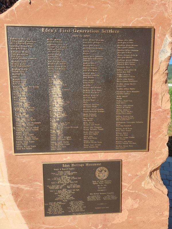 Opposite side plaque.. Click for full size. Opposite side plaque. image. Click for full size.