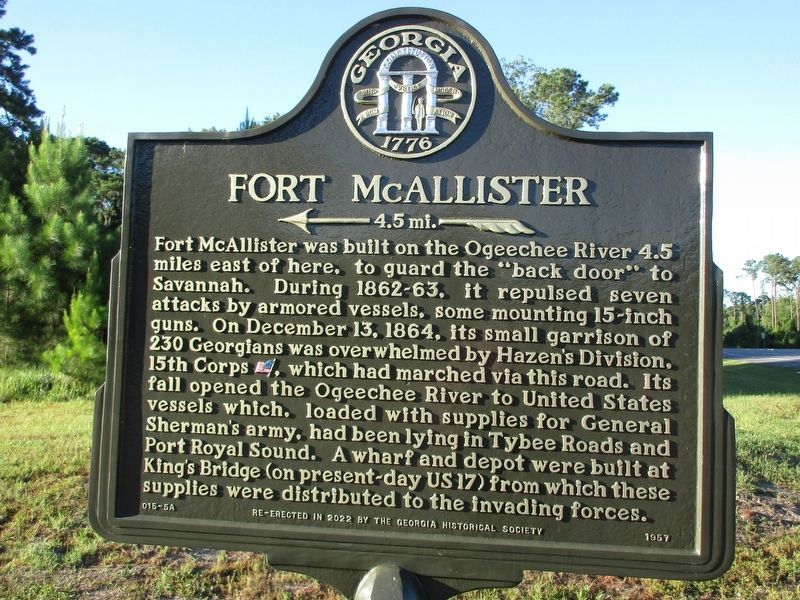 Fort McAllister Marker (Re-erected) image. Click for full size.