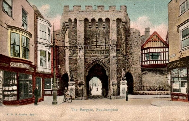Bargate (north side) image. Click for full size.