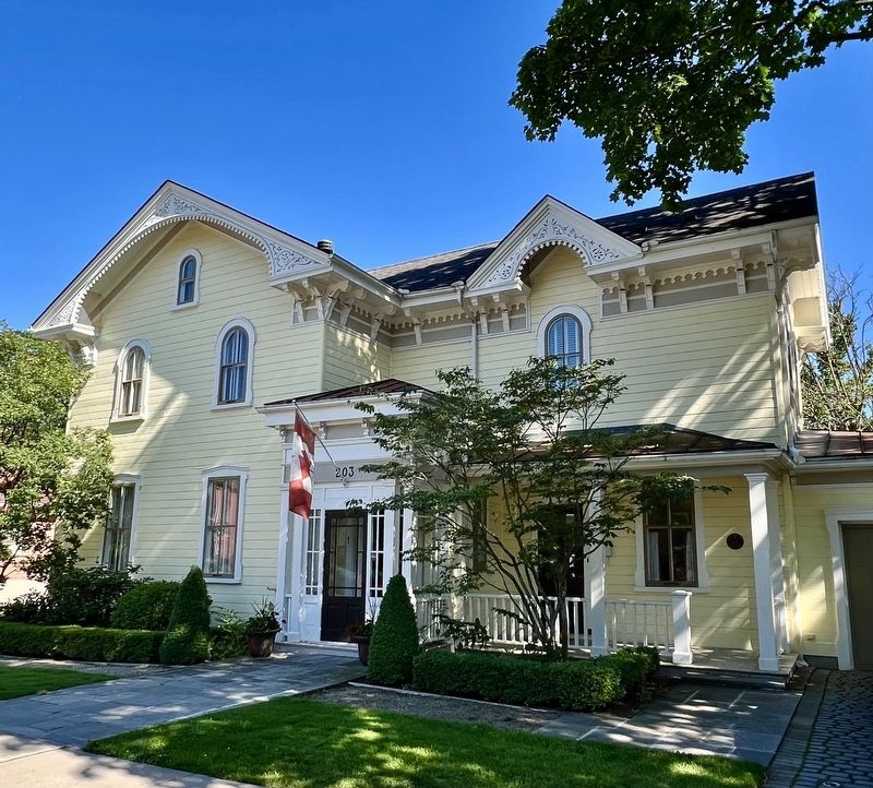 The Sir John Cunningham McLennan House image. Click for full size.