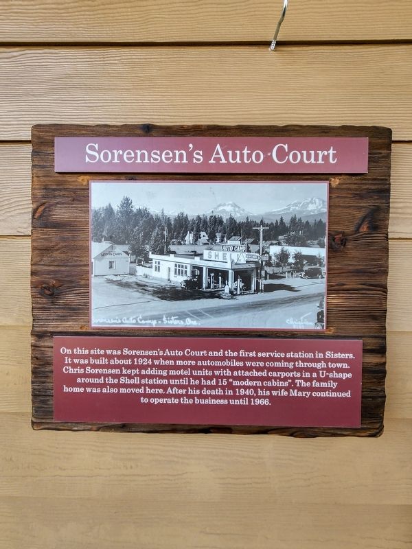 Sorenson's Auto Court Marker. Click for full size. Sorenson's Auto Court Marker image. Click for full size.