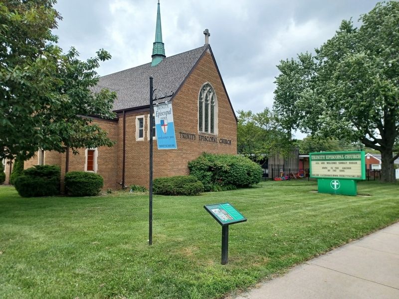 Trinity Episcopal Church and Marker image. Click for full size.