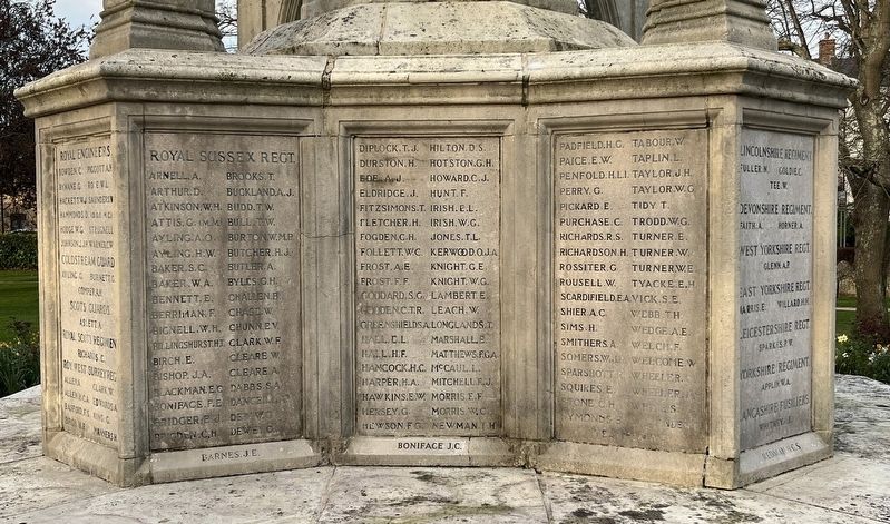 Chichester War Memorial. Click for full size. Chichester War Memorial image. Click for full size.