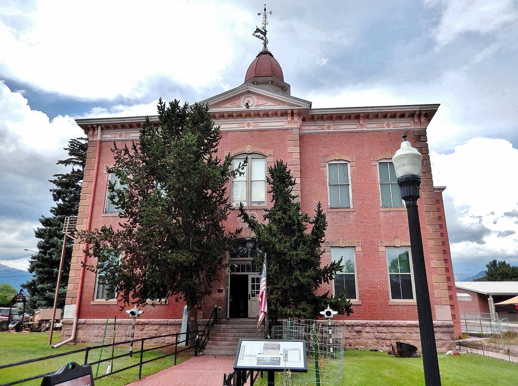1882 Chaffee County Courthouse (<i>south/front elevation</i>) image. Click for full size.