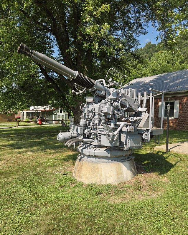 Gun in Front of the American Legion Building. Click for full size. Gun in Front of the American Legion Building image. Click for full size.