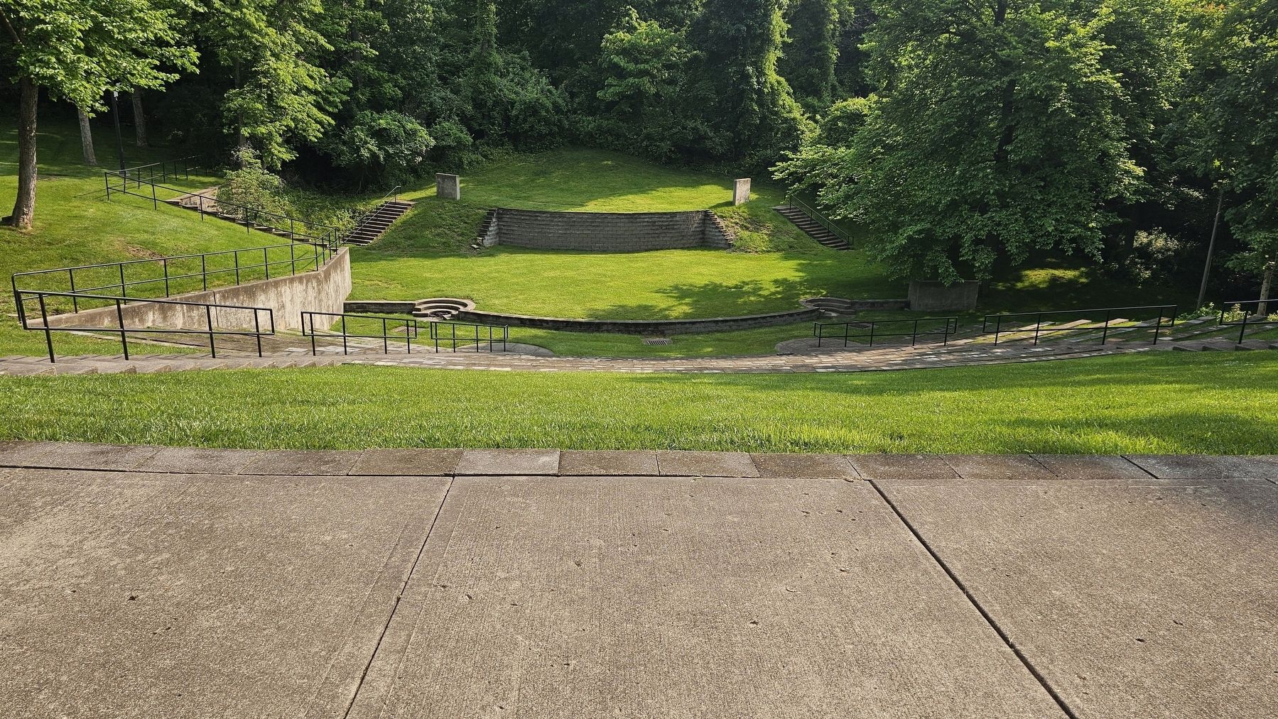 Ernst Nature Theatre image. Click for full size.