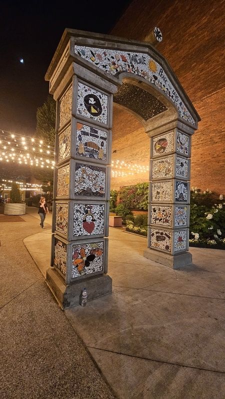 Imagine Peace and Unity Archway image. Click for full size.