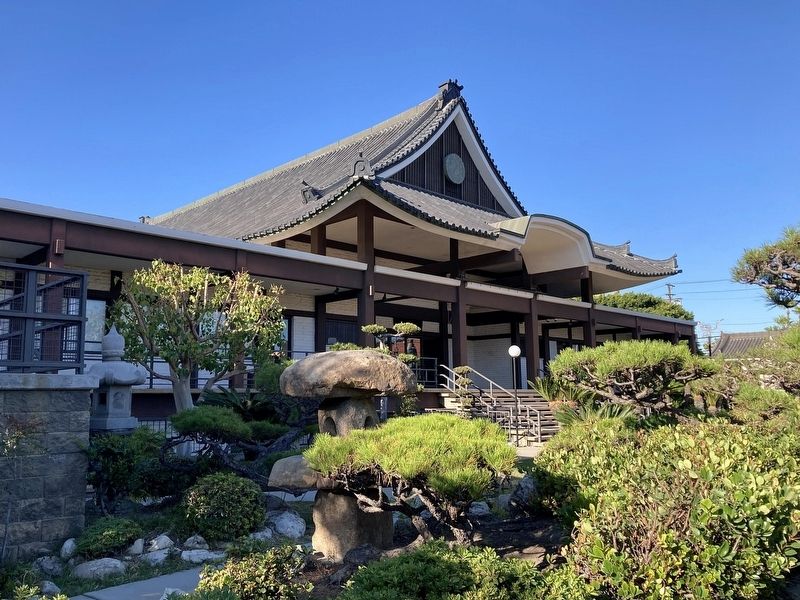 Hompa Hongwanji Buddhist Temple image. Click for full size.