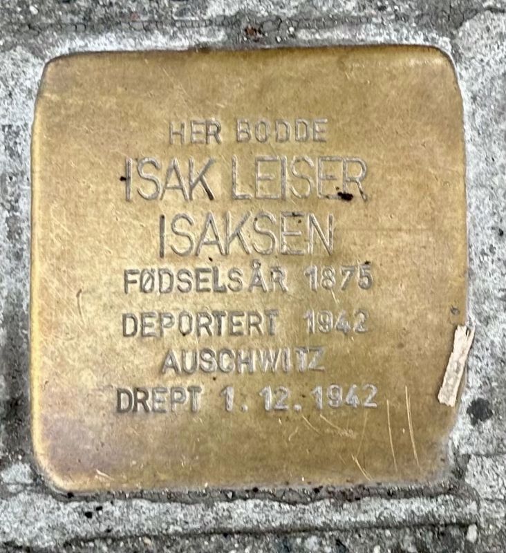 Isak Leiser Isaksen stolperstein image. Click for full size.