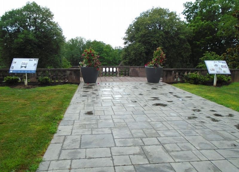 <i>Welcome to</i> Tyler Formal Gardens Marker. Click for full size. <i>Welcome to</i> Tyler Formal Gardens Marker image. Click for full size.