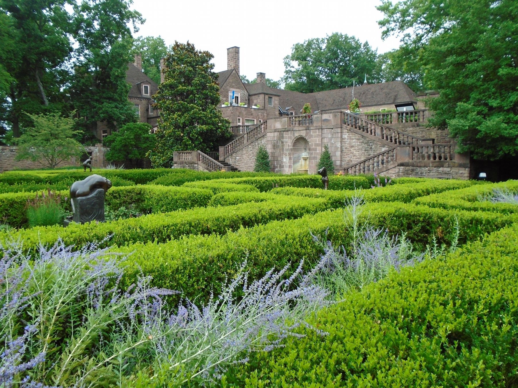 Tyler Formal Gardens and Mansion. Click for full size. Tyler Formal Gardens and Mansion image. Click for full size.