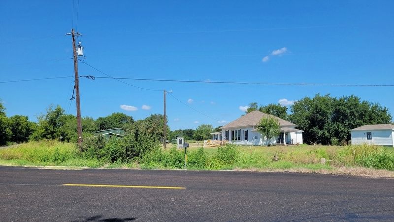 The view of the marker from across the street image. Click for full size.