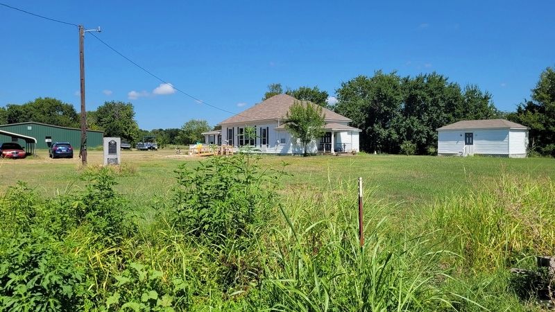 The view of the marker from the street image. Click for full size.