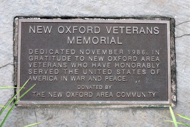 New Oxford Veterans Memorial plaque image. Click for full size.
