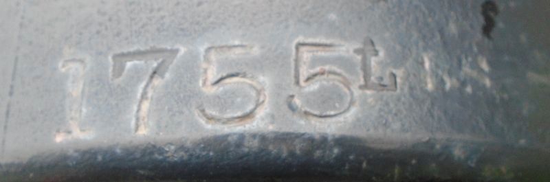 Chester Civil War Memorial Parrott Rifle No. 332 Weight Mark image. Click for full size.