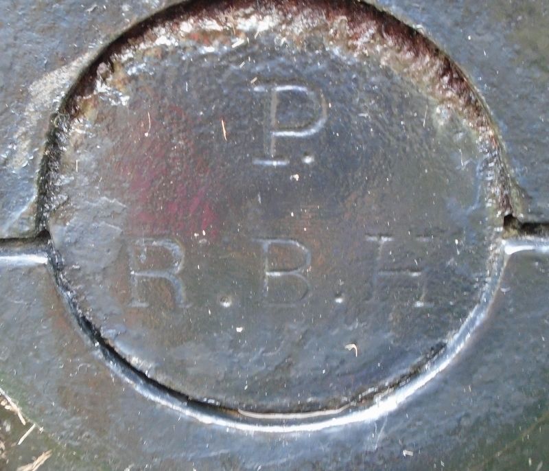 Chester Civil War Memorial Trunion Mark image. Click for full size.