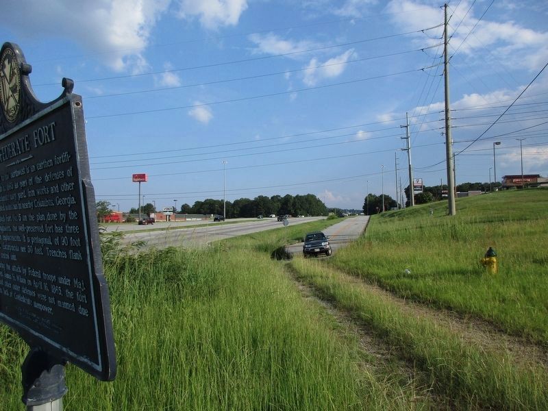Confederate Fort Marker. Click for full size. Confederate Fort Marker image. Click for full size.
