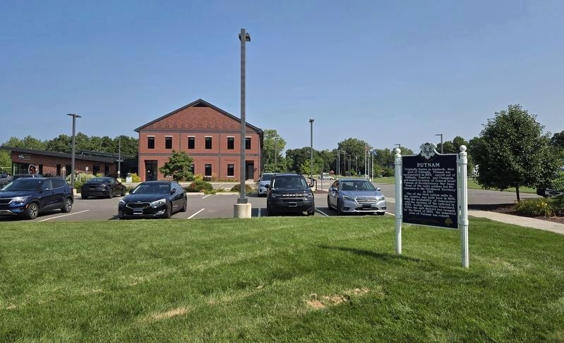 Putnam Marker image. Click for full size.