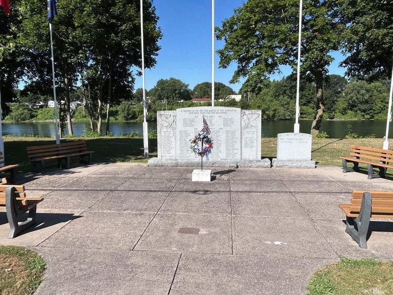 In Memory Memorial image. Click for full size.