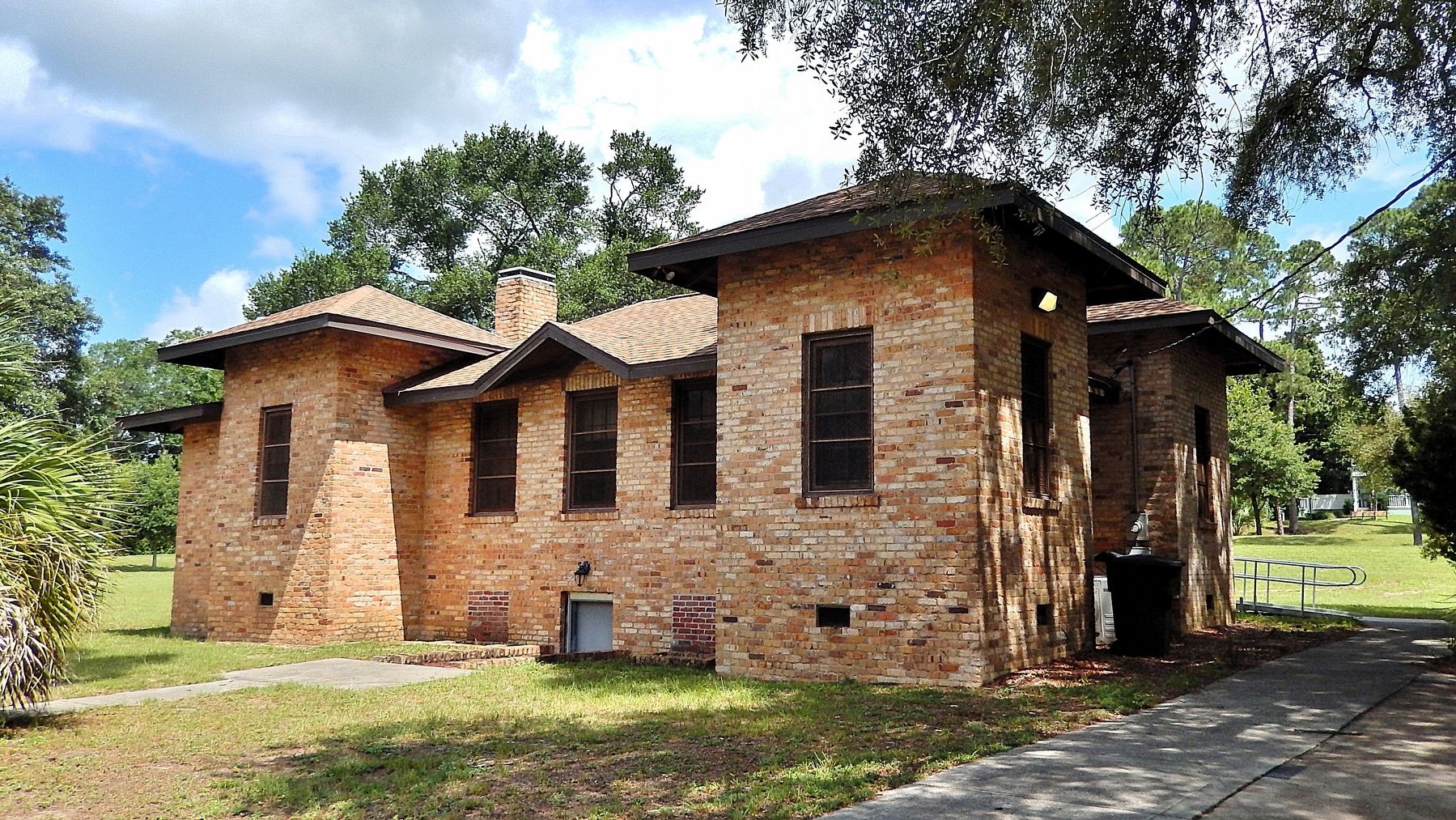 Boy Scout Building (<i>southeast elevation</i>) image. Click for full size.
