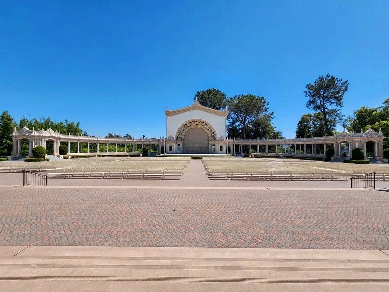 Spreckels Organ and Pavilion image. Click for full size.
