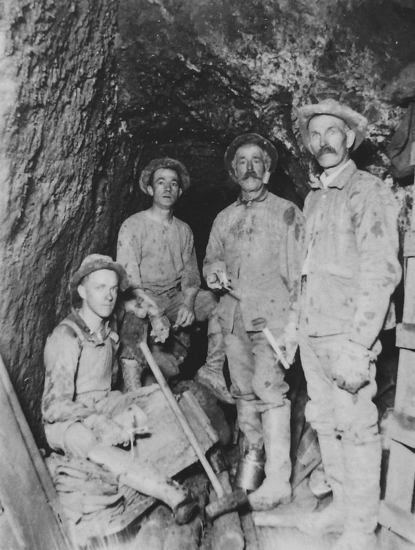 Marker detail: Coal Miners image. Click for full size.