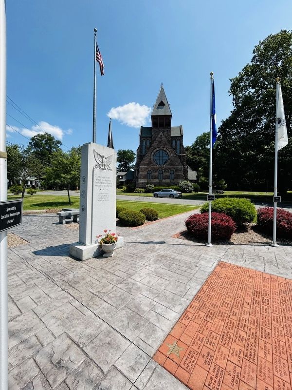 Veterans Memorial image. Click for full size.