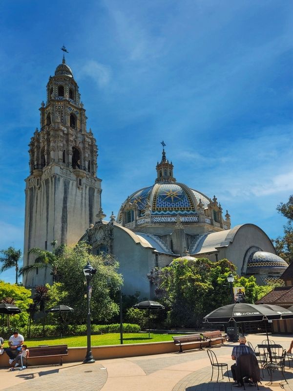 The California Building (Museum of Man) image. Click for full size.