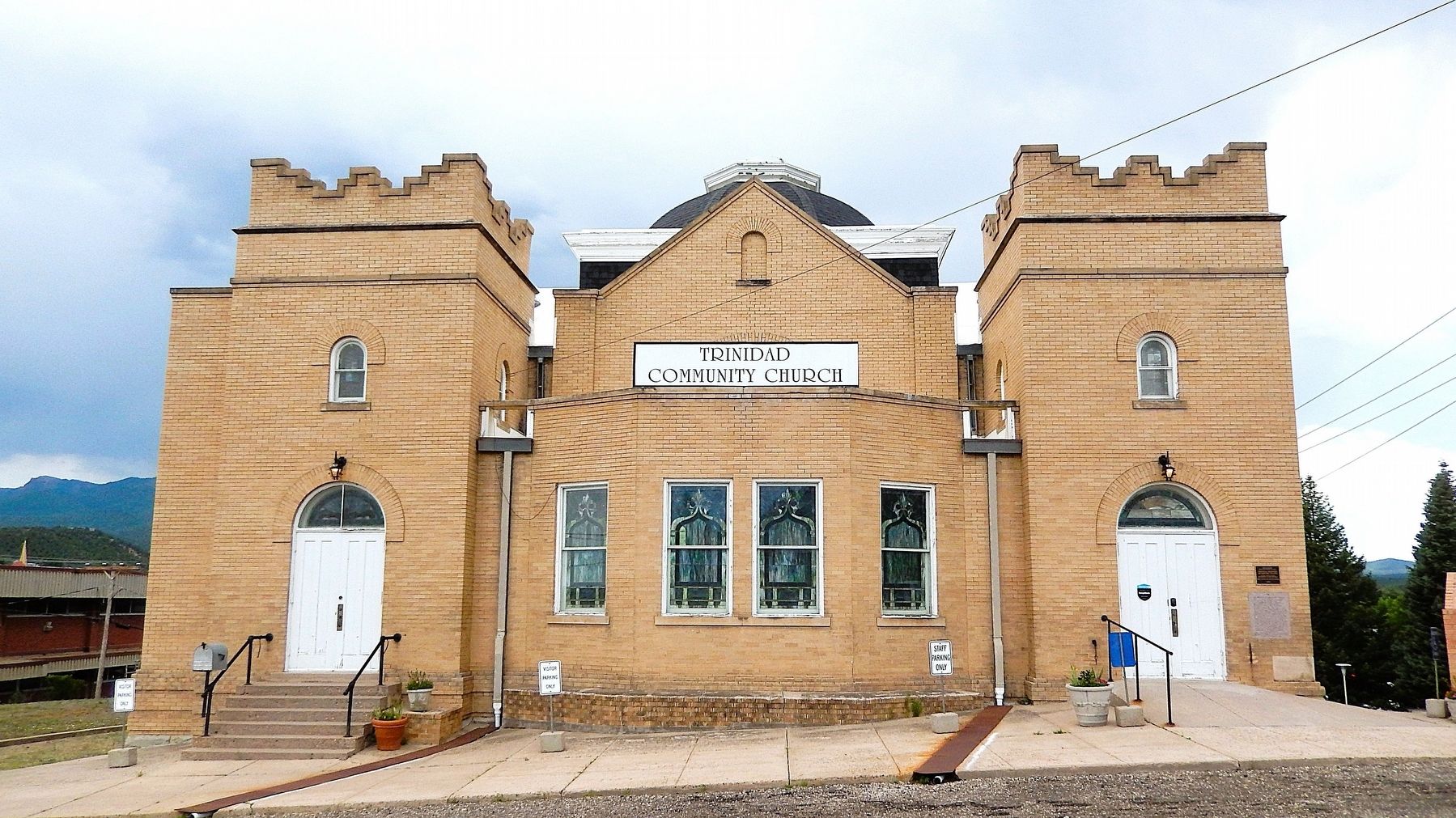 The Methodist Church of Trinidad (<i>north/front elevation</i>) image. Click for full size.