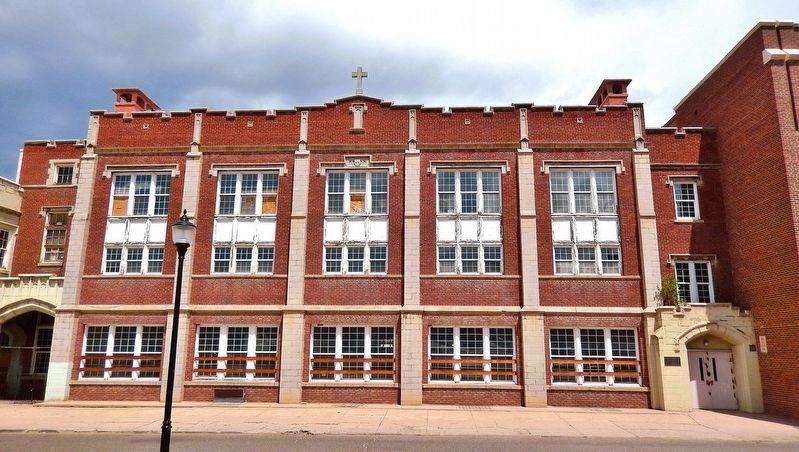 Holy Trinity Catholic High School & Community Hall (1922) image. Click for full size.