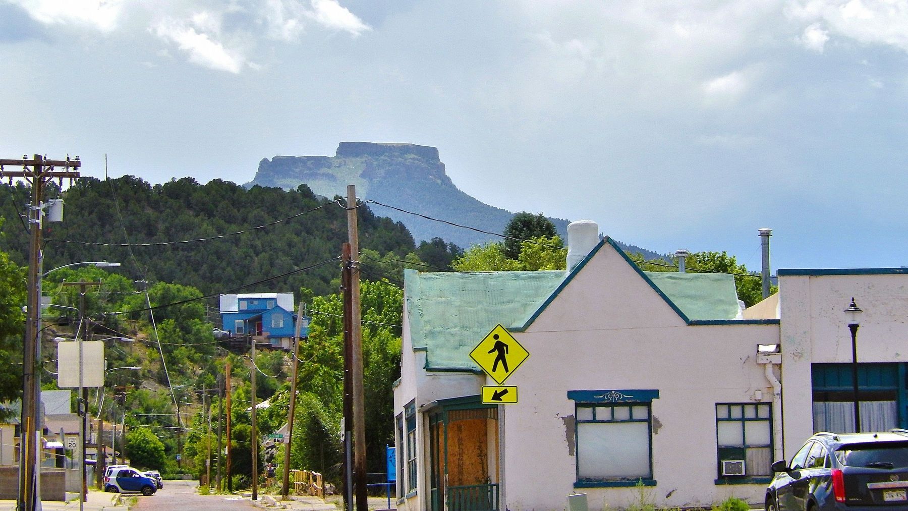 Fisher's Peak image. Click for full size.