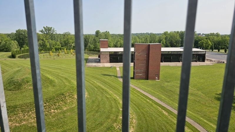 Rastin Observation Tower image. Click for full size.